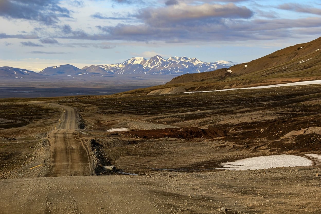Warning sign at the southern starting point of Kjölur/Kjalvegur highland road, Iceland