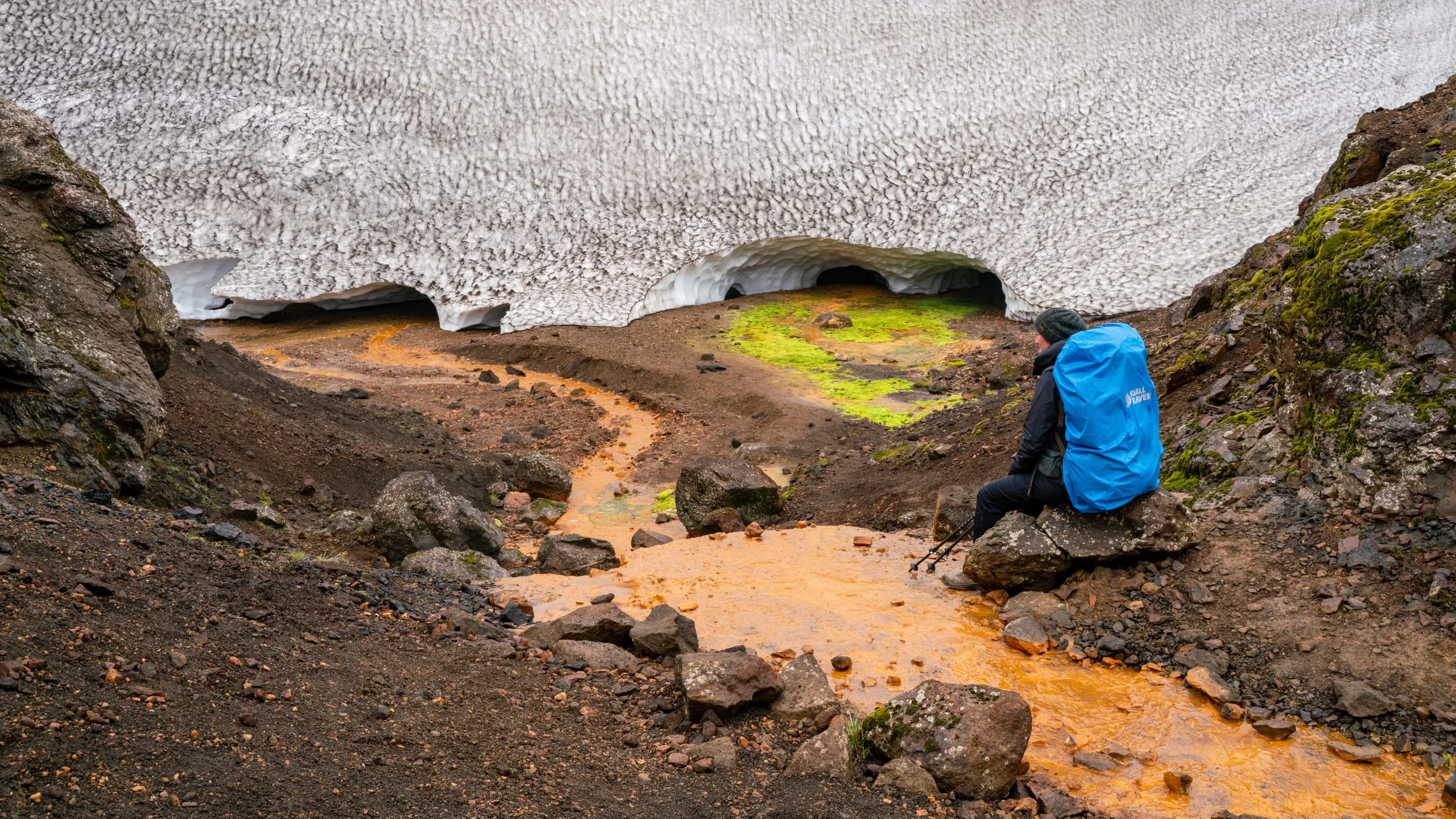 Laugavegur & Fimmvörðuháls Trek – Iceland Hut to Hut Hiking